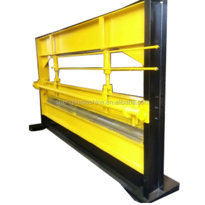 고속강은 판 재료 만곡기를 사용했습니다